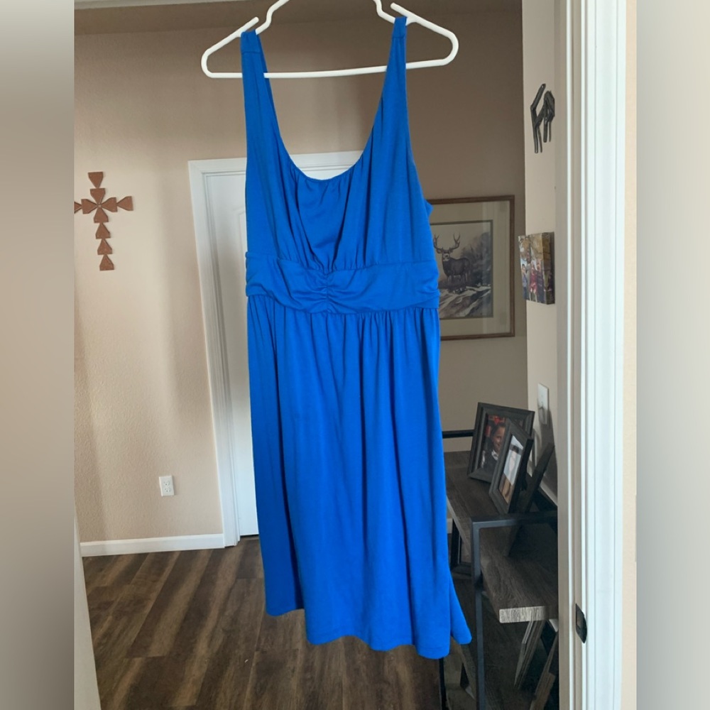 Size 16/18 blue summer dress